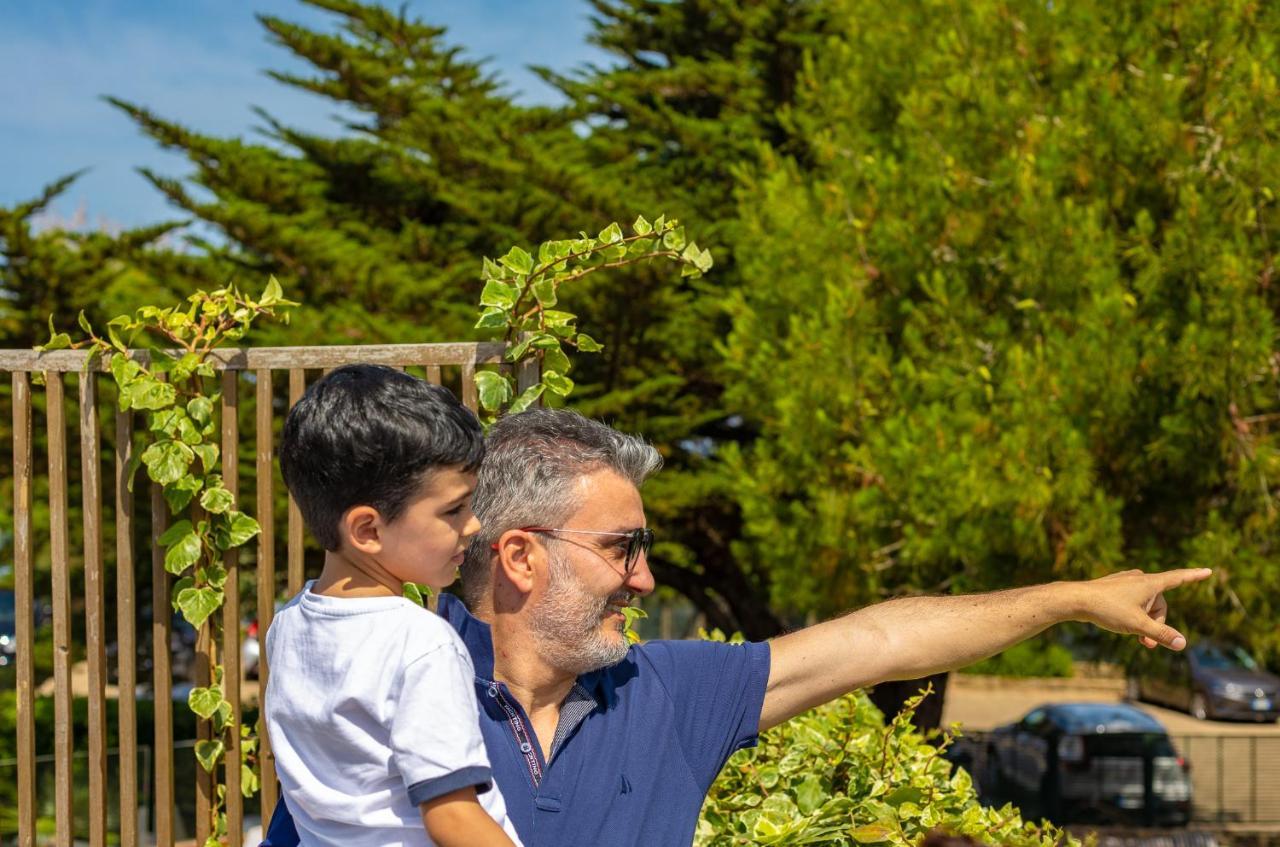 Unahotels Club Hotel Ancora Stintino Dış mekan fotoğraf